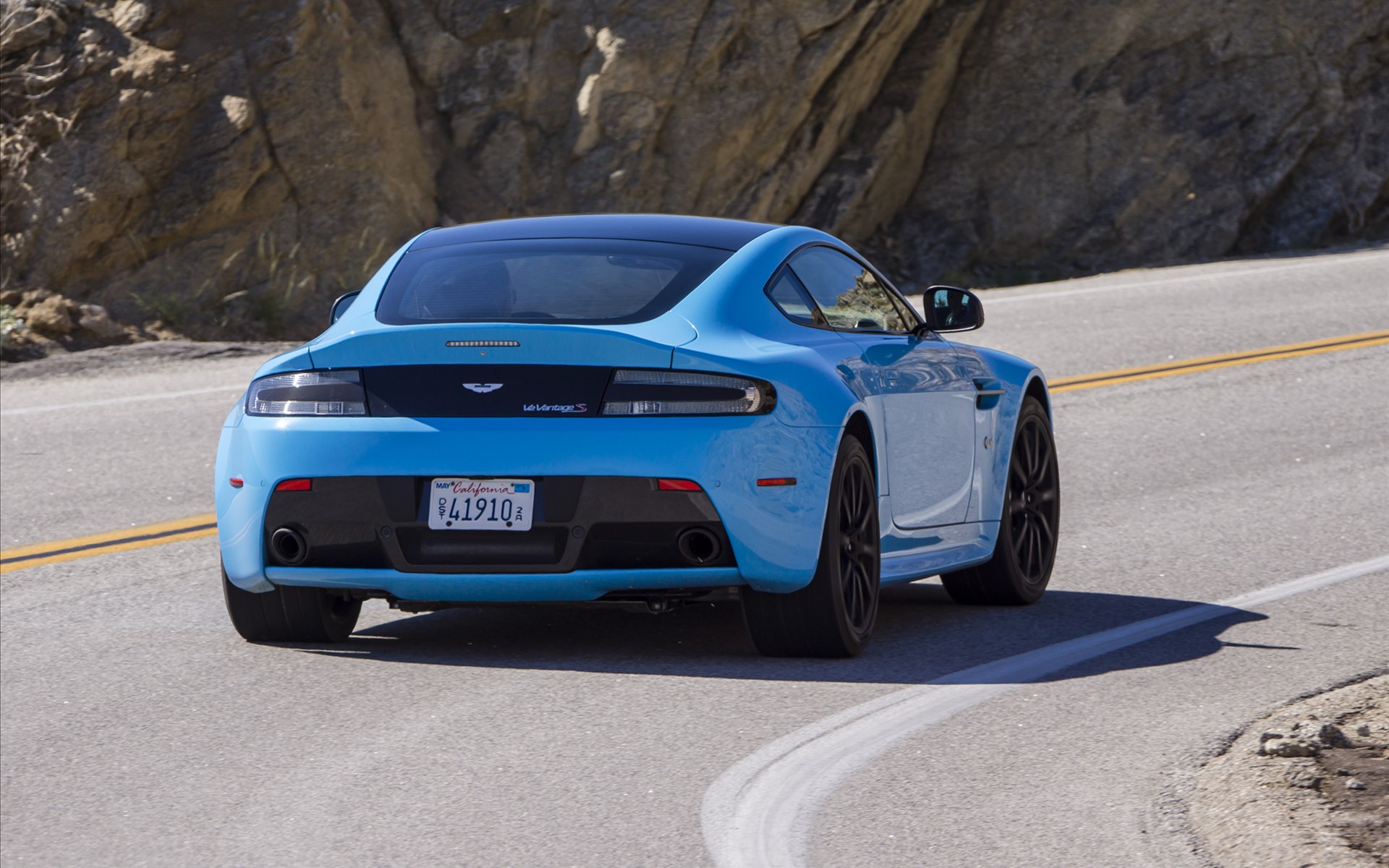 Aston Martin V12 Vantage S 2014